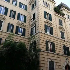 Bed & Breakfast La Breccia A Porta Pia, Roma